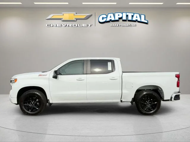 Used 2025 White Chevrolet RST image 2