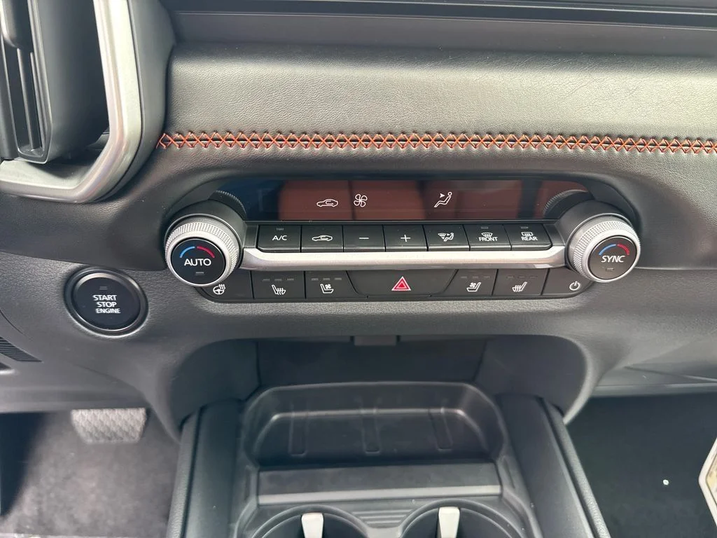 New 2026 Sand Metallic Mazda 2.5 Turbo Meridian Edition image 28