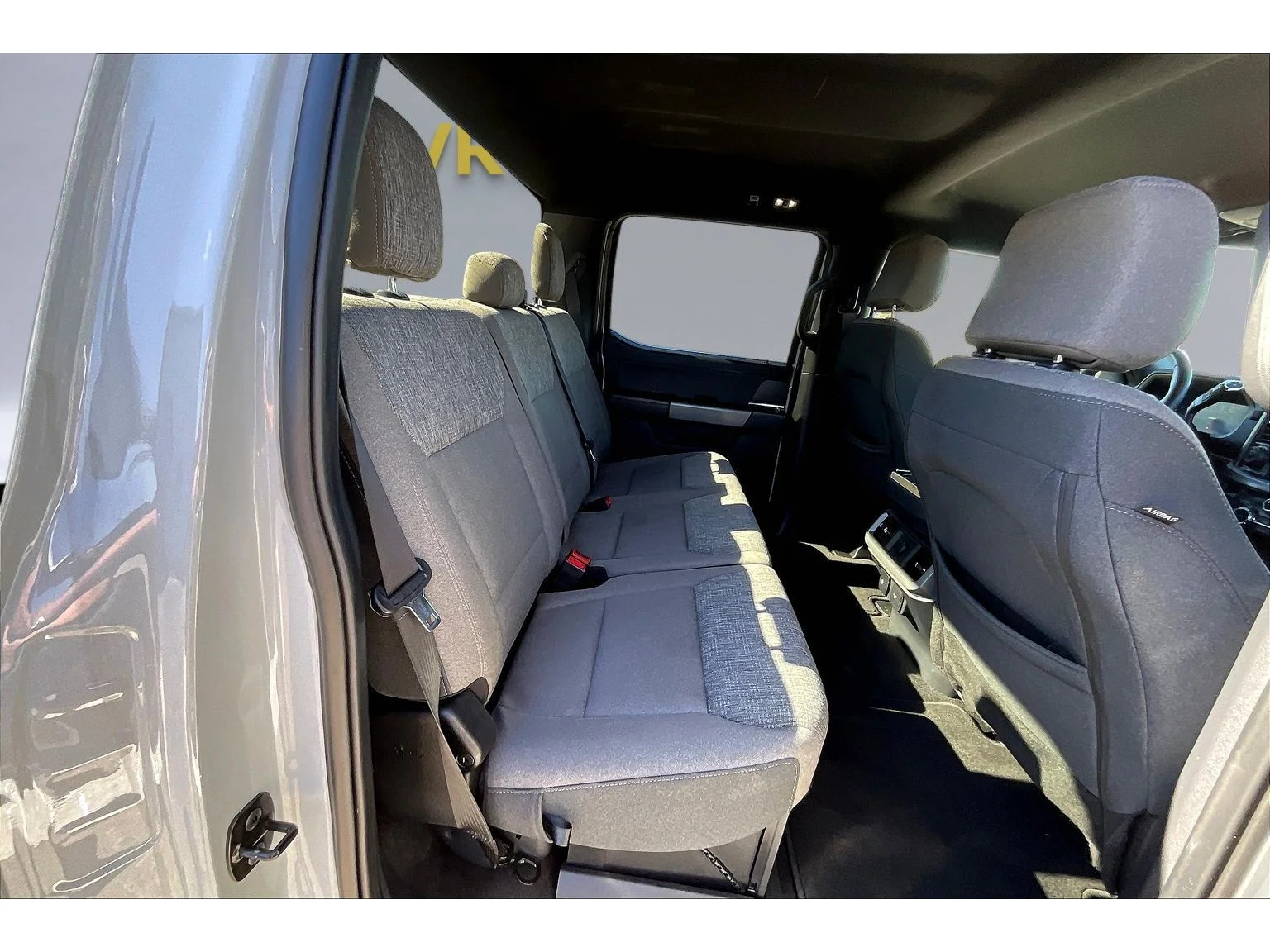 Used 2024 Gray Ford XLT image 19