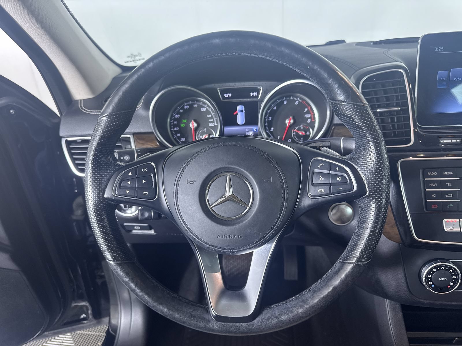 Used 2019 Black Mercedes-Benz GLS 450 image 15