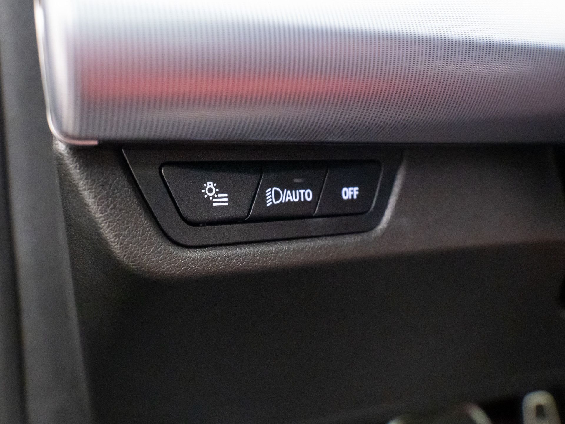 2025 BMW X1 28i - Photo 19