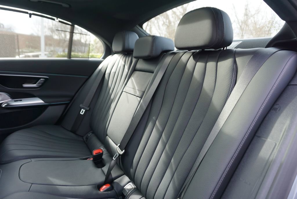 New 2026 MANUFAKTUR Alpine Grey Mercedes-Benz E 350 image 14