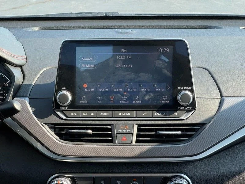 Used 2024 Gray Nissan 2.5 SR image 14