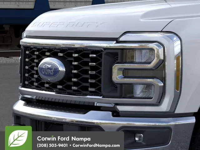 New 2026 Oxford White Ford Lariat image 17