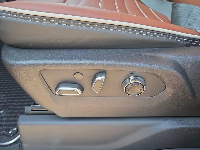 2026 GMC Sierra 2500HD Denali Ultimate - Photo 12