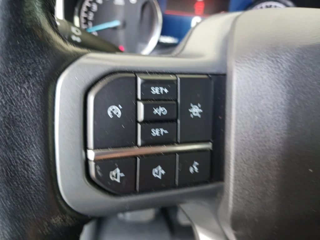 Used 2022 Blue Ford XLT image 35