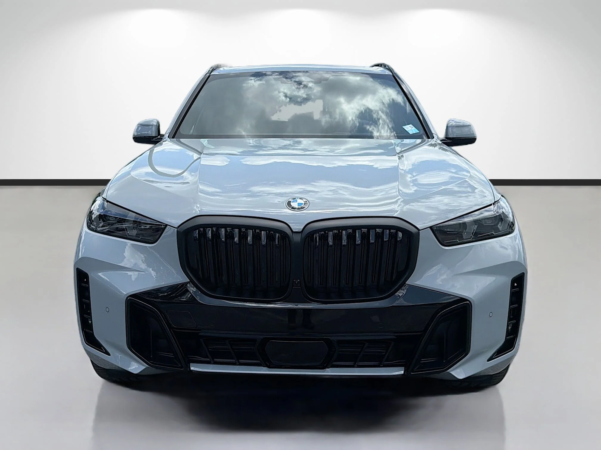 New 2026 Brooklyn Grey Metallic BMW sDrive40i image 8