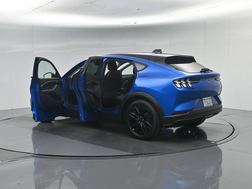 Used 2025 Blue Ford Select image 37