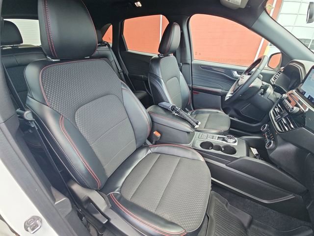 Used 2023 White Ford ST-Line Select image 30