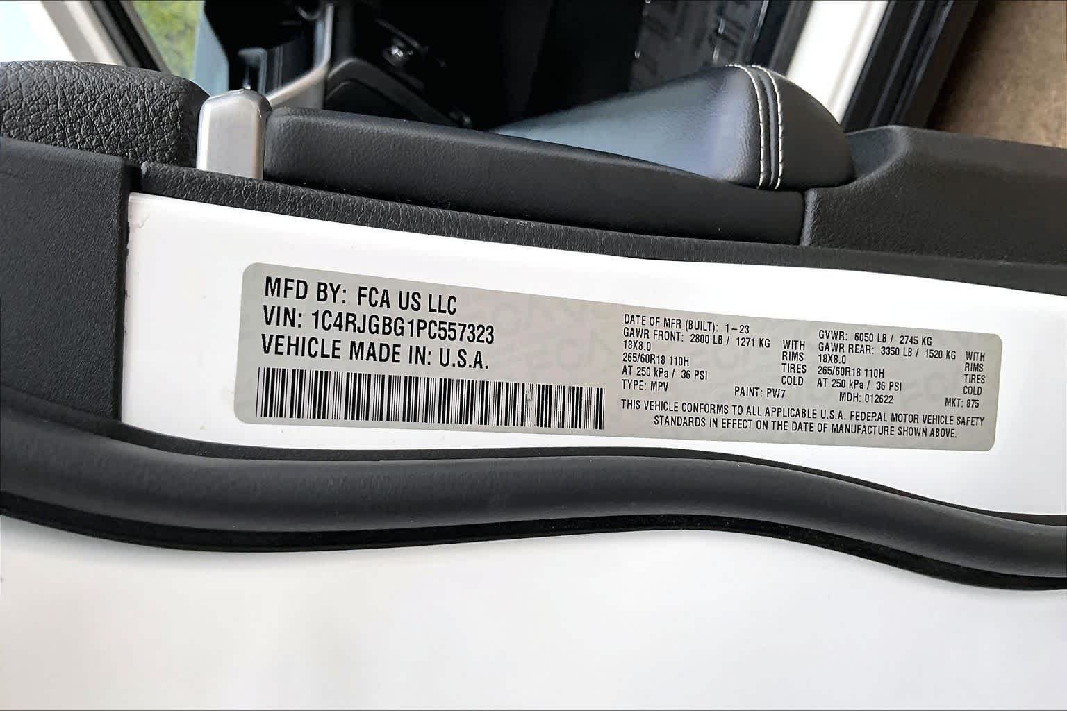 Used 2023 Bright White Clearcoat Jeep Limited image 34