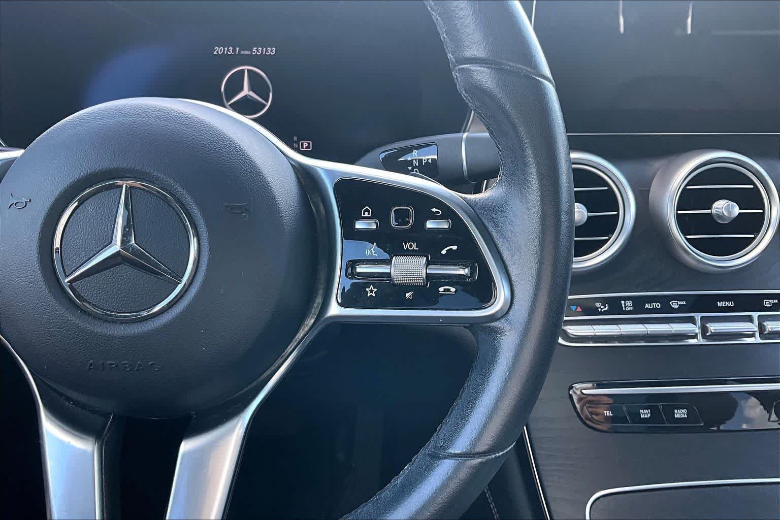Used 2020 Selenite Grey Metallic Mercedes-Benz GLC 300 image 24