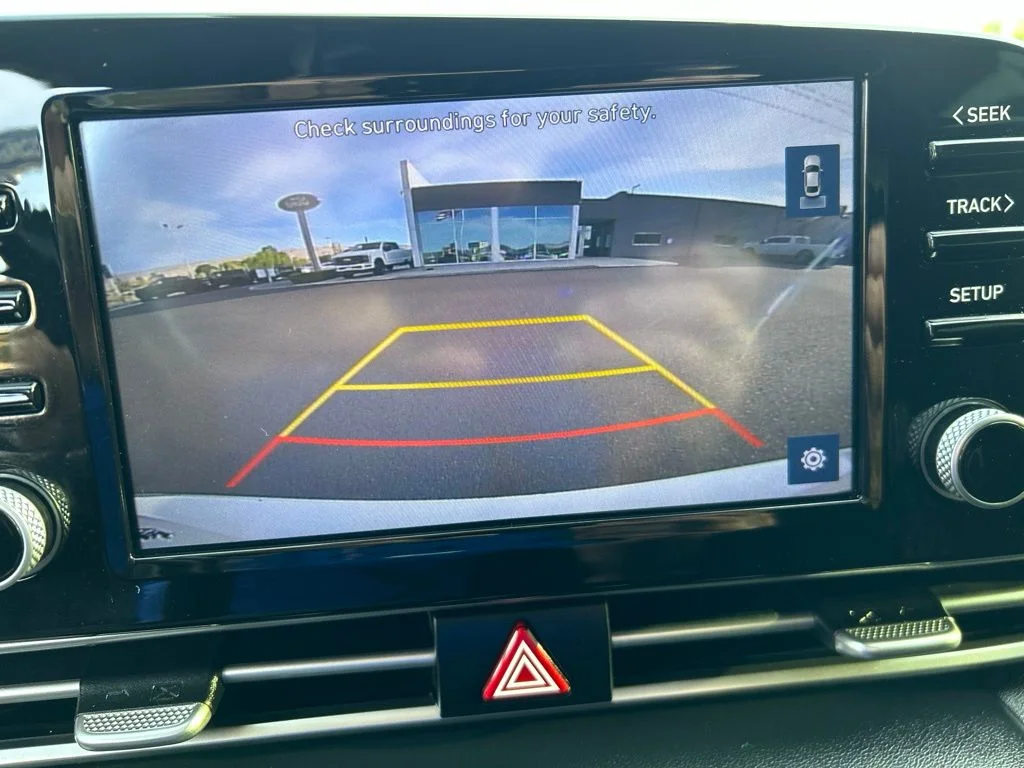 Used 2022 Gray Hyundai SEL image 21