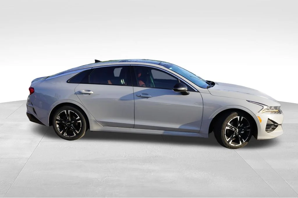 Used 2021 Wolf Gray Kia GT-Line image 2