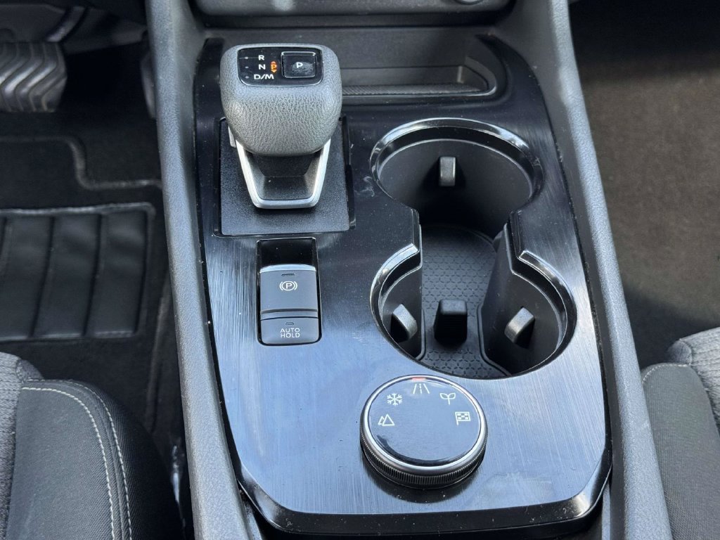 Used 2023 Gray Nissan SV image 6