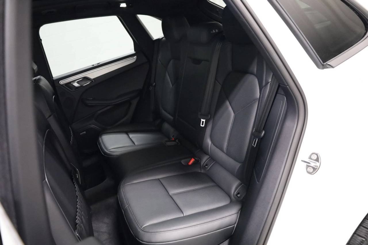 Certified Used 2026 White Porsche  image 36