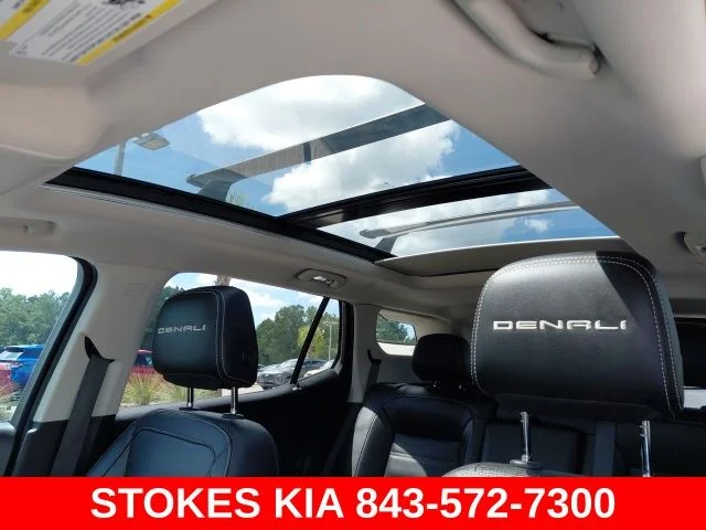 Used 2023 Silver GMC Denali image 25