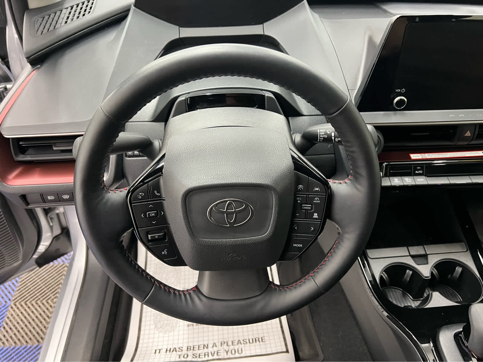 Used 2024 Cutting Edge Toyota SE image 19