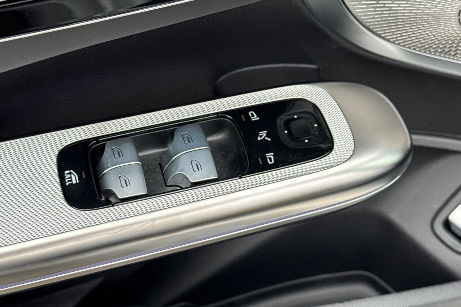 New 2026 MANUFAKTUR Alpine Grey Mercedes-Benz CLE 53 AMG® image 14