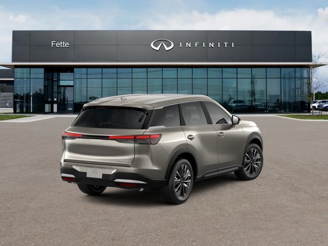 New 2027 WARM TITANIUM INFINITI Luxe AWD image 5