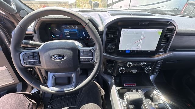 New 2026 Carbonized Gray Metallic Ford XLT image 23
