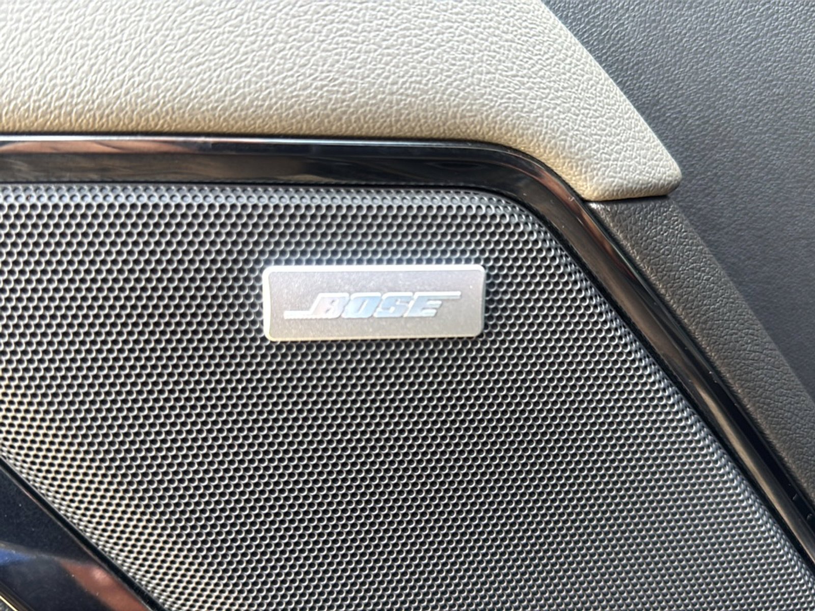 2024 Chevrolet Silverado 1500 ZR2 - Photo 21