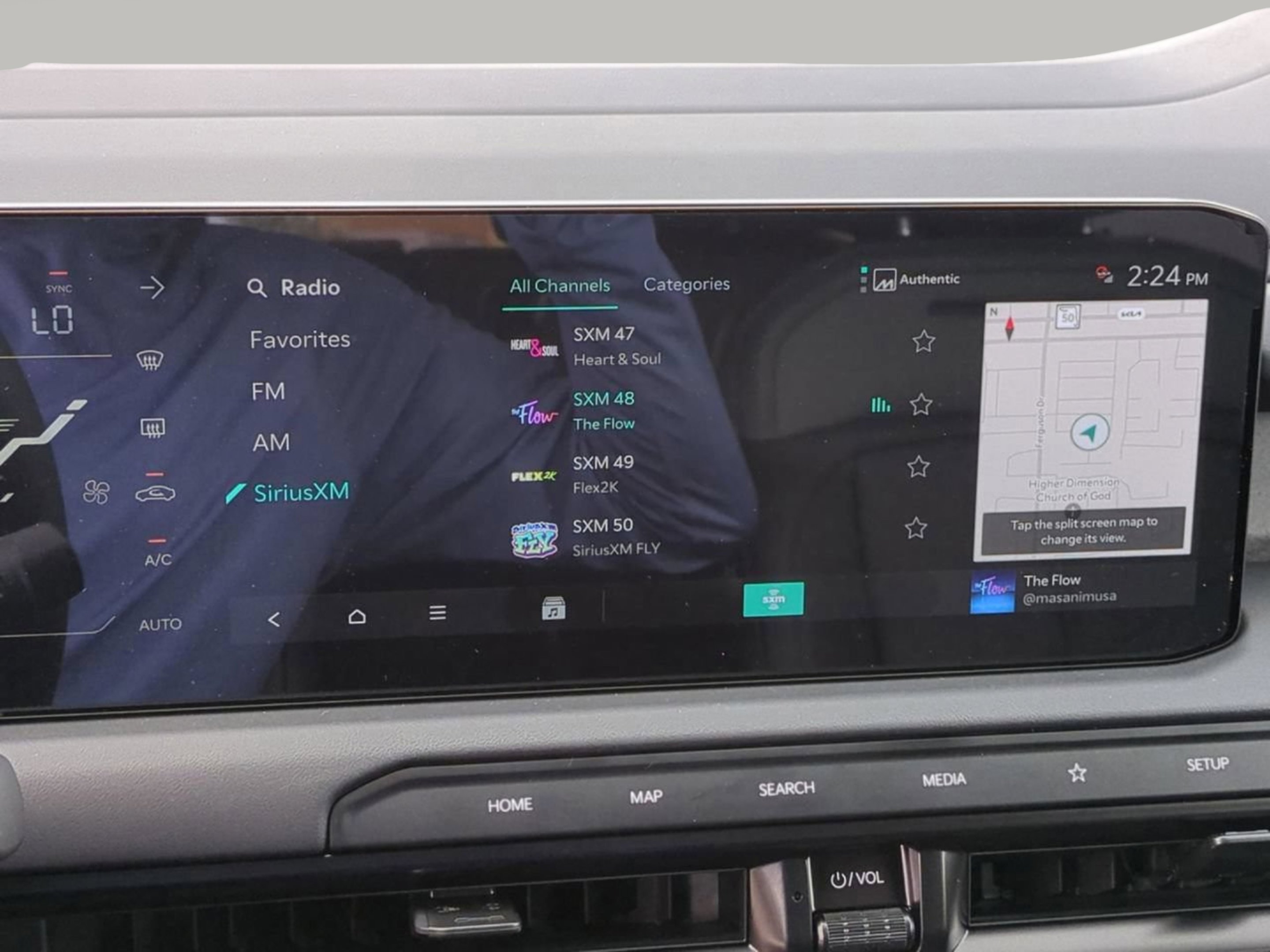 New 2027 Black Jade Green Kia X-LINE SX image 22