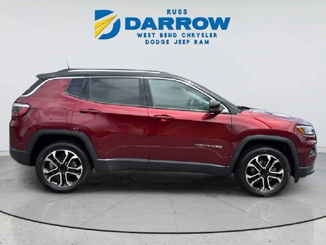 Used 2022 Red Jeep Limited image 6