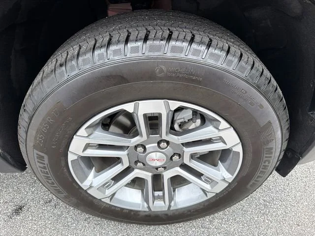 Used 2025 Volcanic Red Tintcoat GMC Elevation image 12