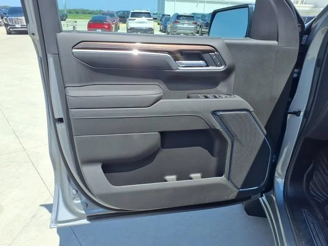 New 2026 Sterling Gray Metallic Chevrolet LT image 10