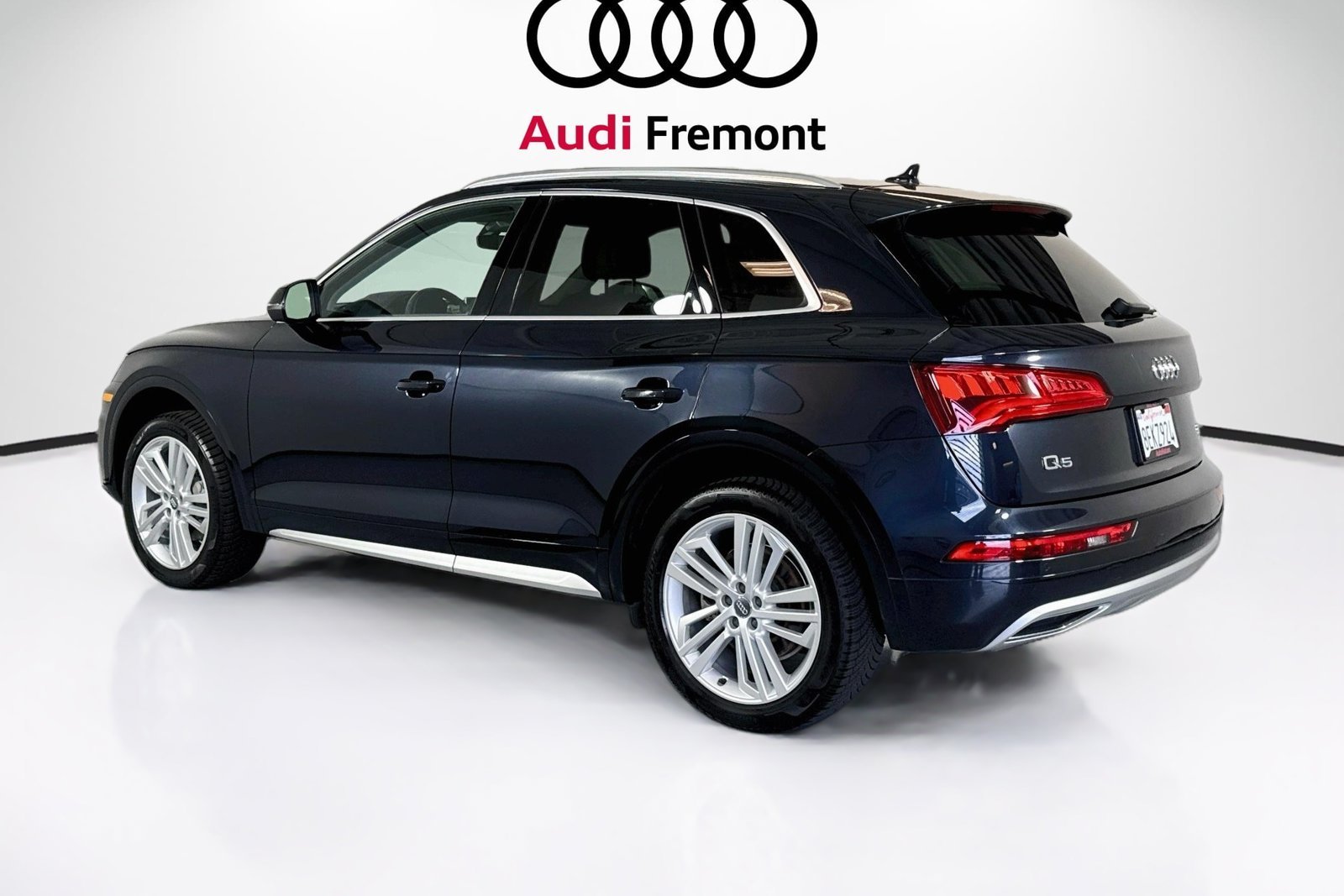 Used 2018 Moonlight Blue Metallic Audi Premium Plus image 8