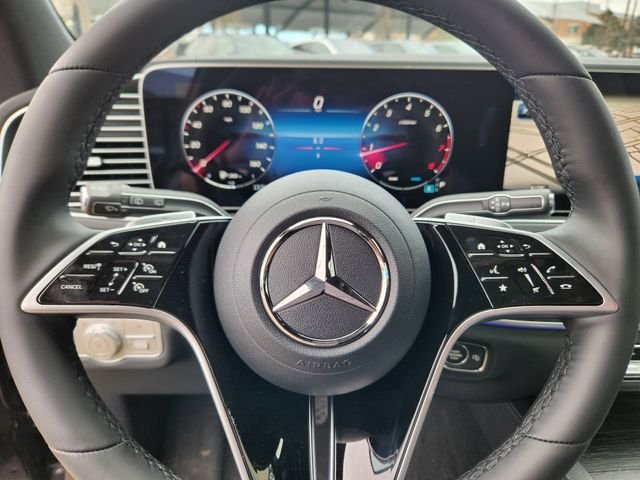 New 2026 Obsidian Black Metallic Mercedes-Benz GLE 350 image 17