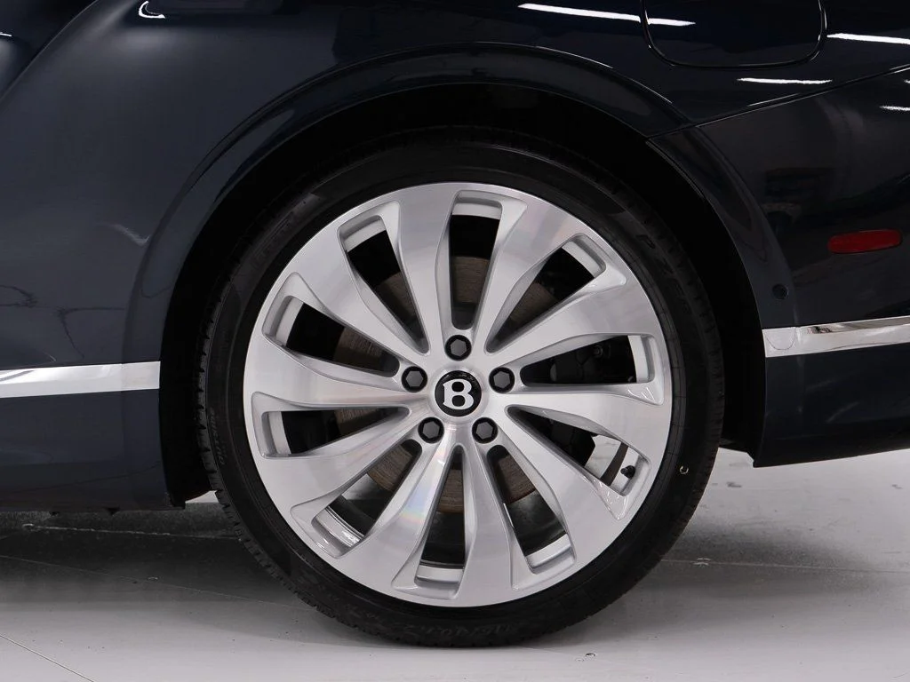 New 2026 Dark Sapphire Bentley  image 49