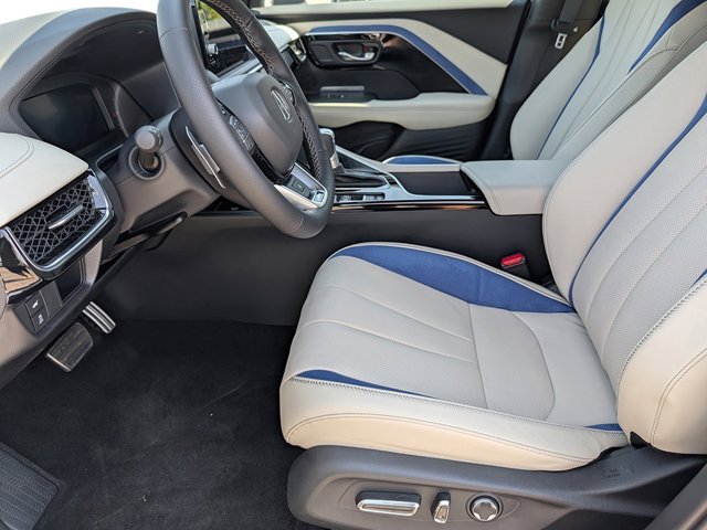 New 2026 Platinum White Pearl Acura w/A-Spec Advance Package image 8