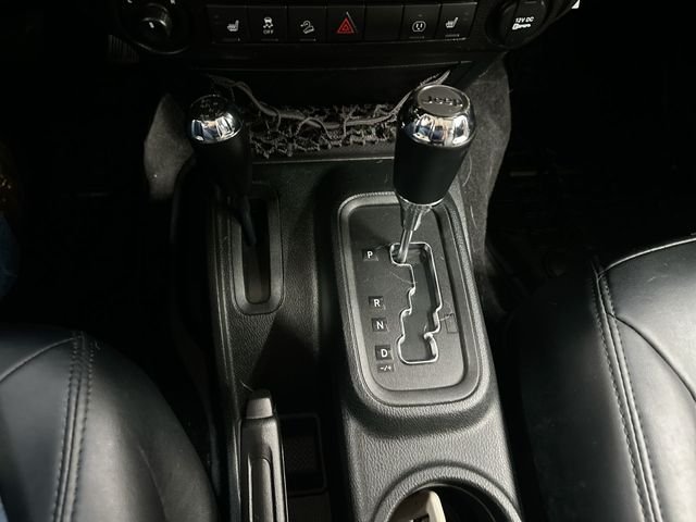 Used 2017 Gray Jeep Unlimited Sahara image 22