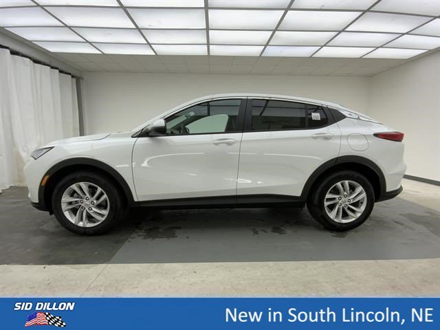 New 2026 Summit White Buick Preferred image 2