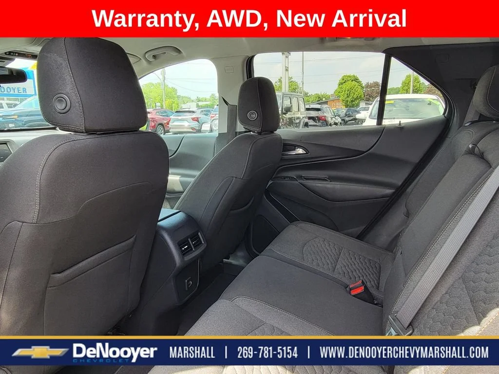 2021 Chevrolet Equinox LT - Photo 23