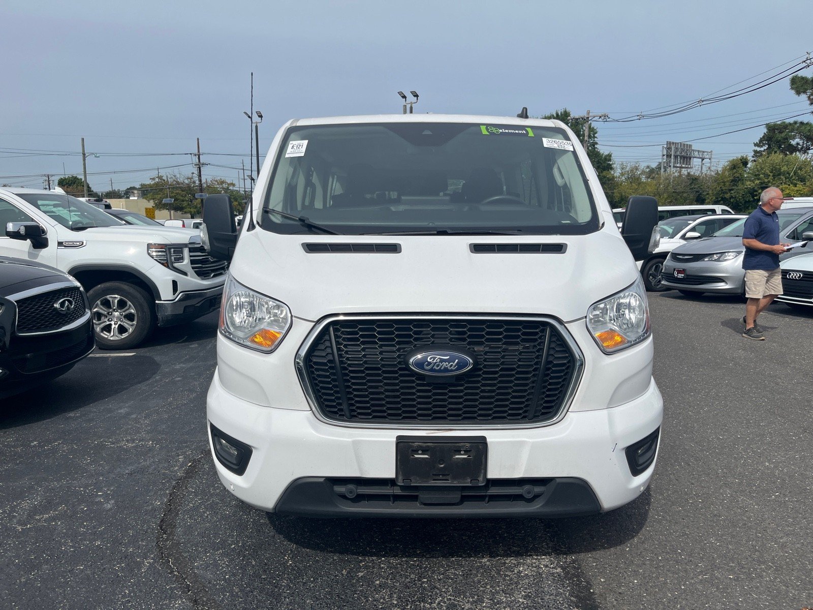 2022 Ford Transit Passenger Van XLT photo 2