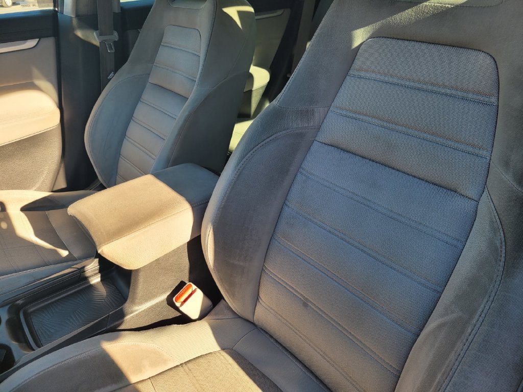 2018 Honda CR-V LX - Photo 15