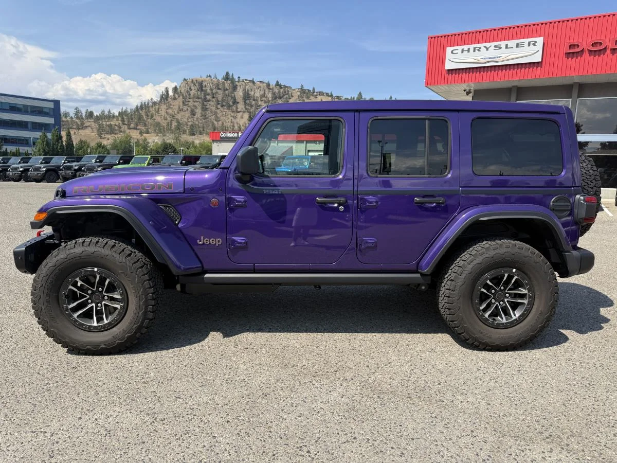 New 2026 reign (pht) Jeep Rubicon X image 3