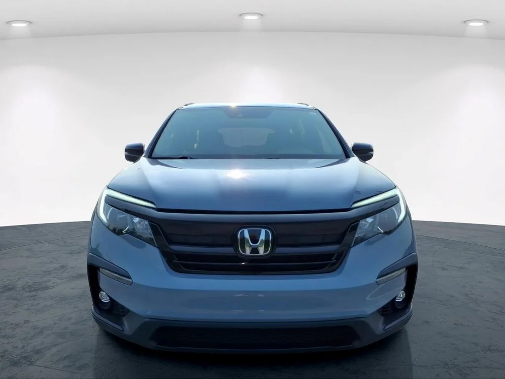 Used 2022 Gray Honda Sport image 4