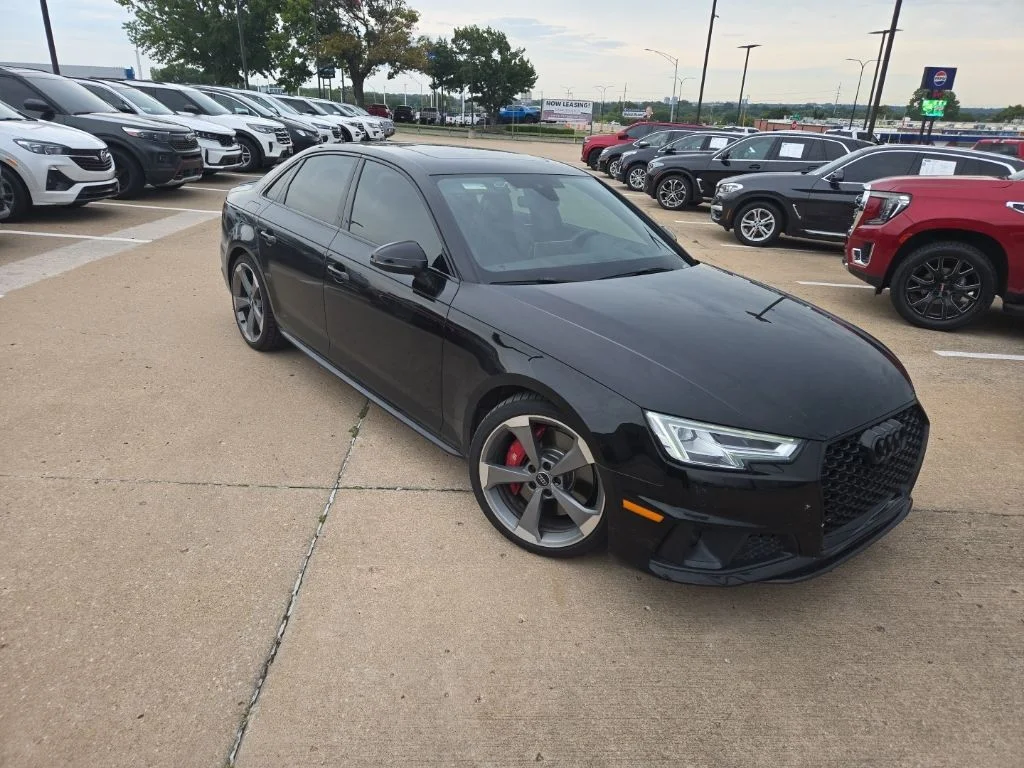 Used 2019 Black Audi 3.0T Prestige image 4