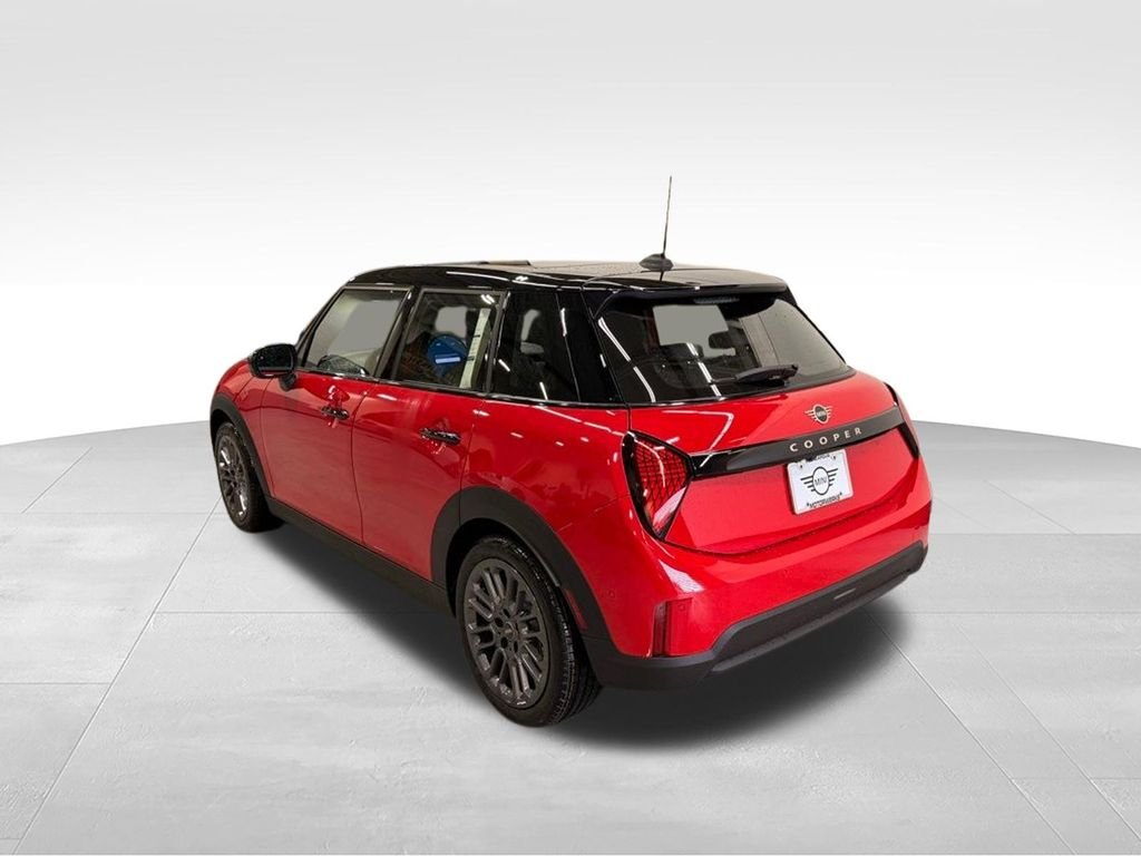 Used 2026 Chili Red II MINI  image 3