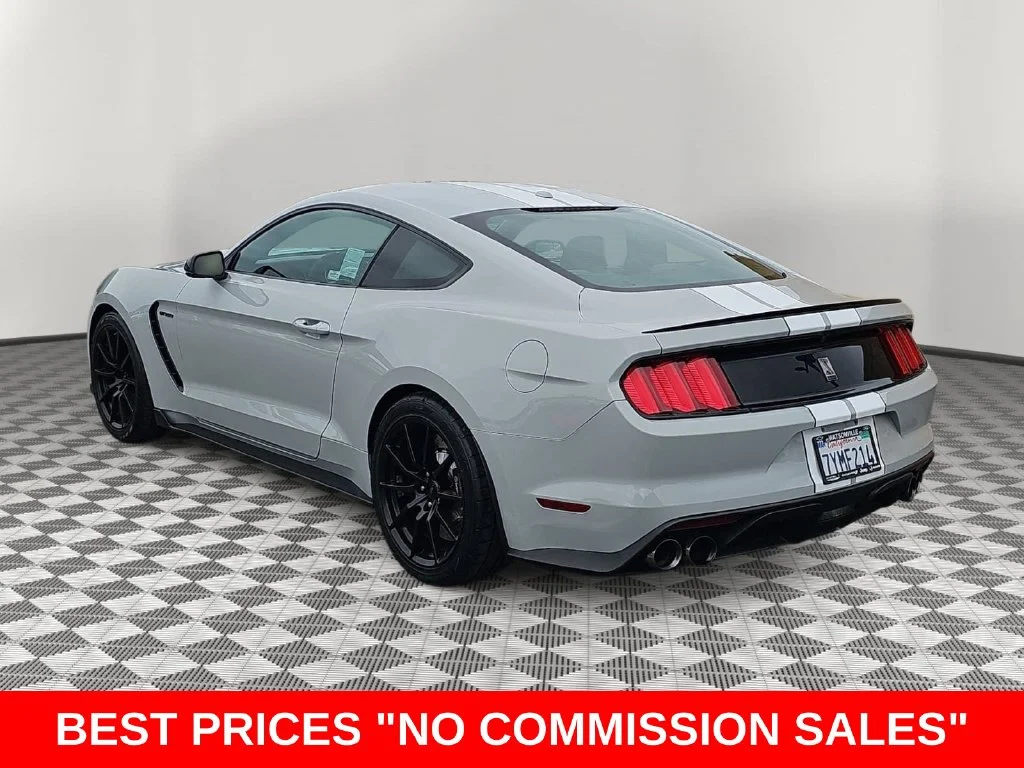 Used 2016 Gray Ford Shelby GT350 image 5
