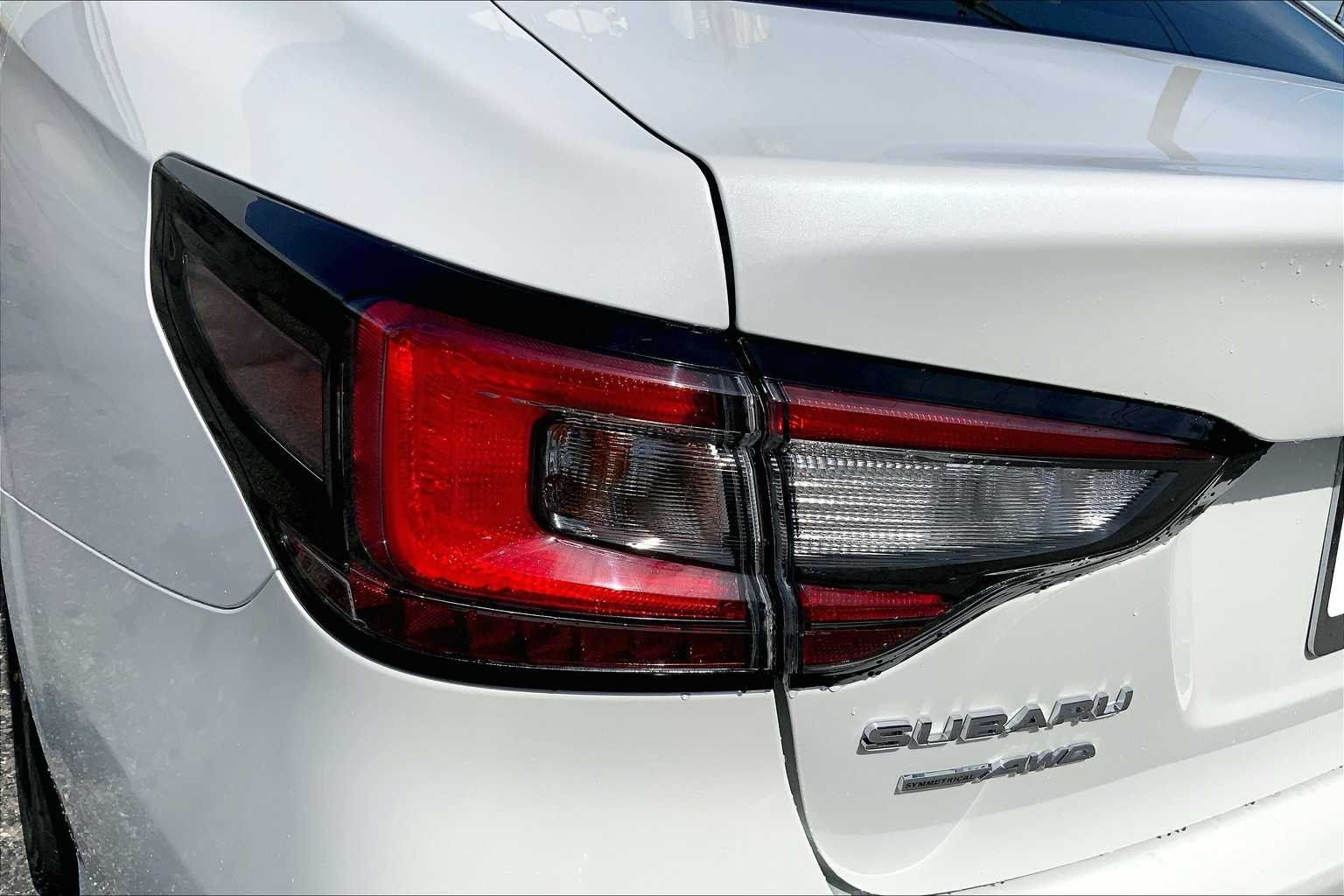 2025 Subaru Legacy Limited - Photo 14