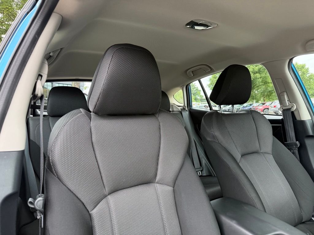 Used 2019 Blue Subaru 2.0i image 27