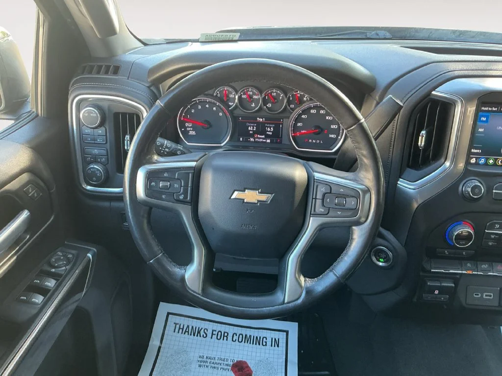 Used 2020 SHADOW GRAY METALLIC Chevrolet LT image 12