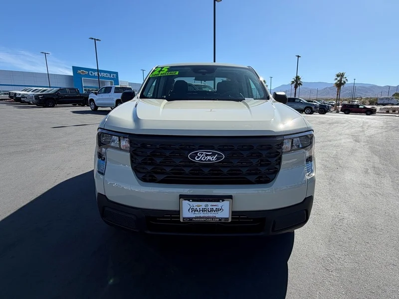 Used 2025 Desert Sand Ford XL image 8