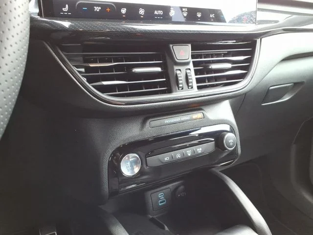 Used 2023 Black Ford ST-Line Select image 25