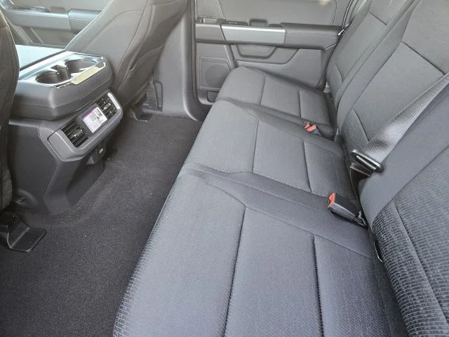 New 2026 Carbonized Gray Metallic Ford XLT image 38