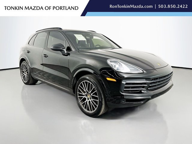 2023 Porsche Cayenne Base